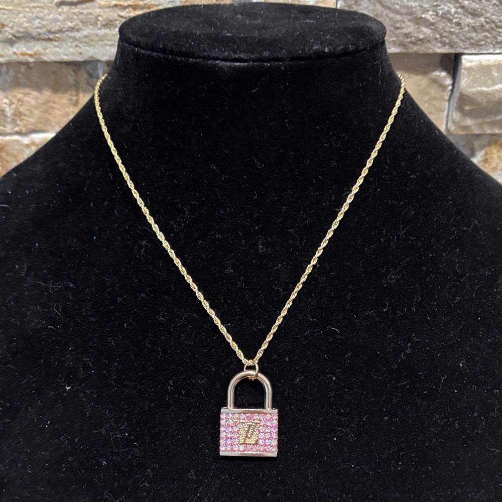 Elegant Pink iridescent LV Padlock Necklace